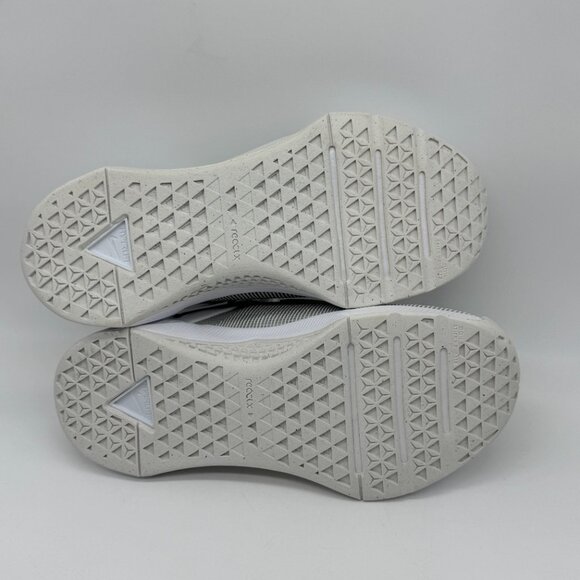 Nike Womens Metcon 10 White Shoes Sz 5 New w/ Marks Workout HQ2620-100 - Picture 9 of 10